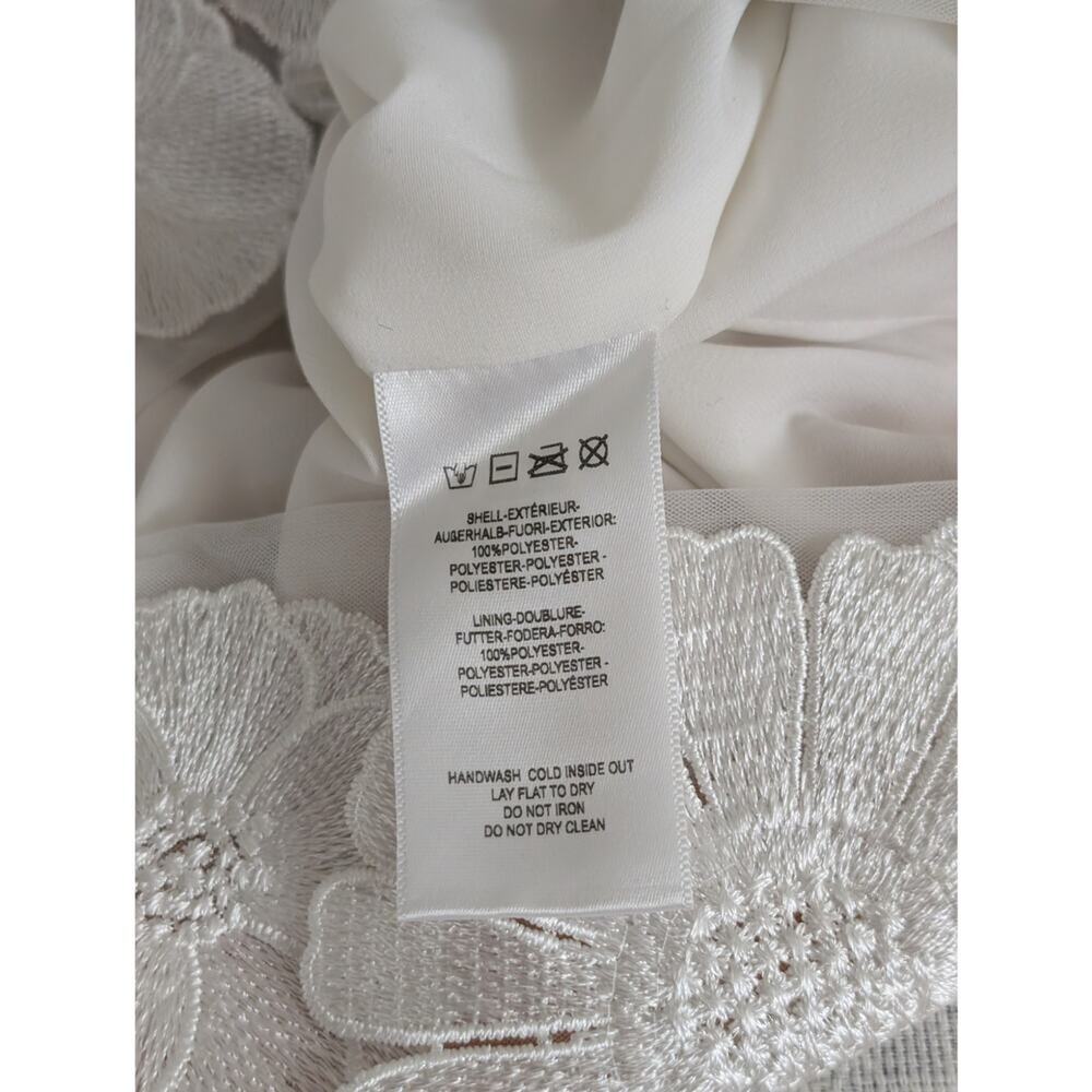 Helsi Hilma White 3D Floral Mini Dress - Picture 12 of 16